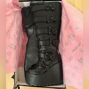 Yru Monster High Elissa Bat Boots